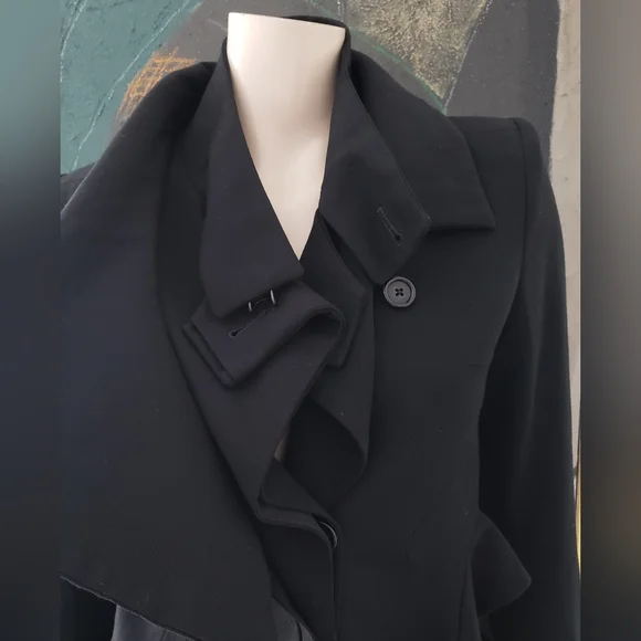 Ann Demeulemeester | Asymmetric Blazer with Oversized-lapel and Zip Details - Picture 11 of 15